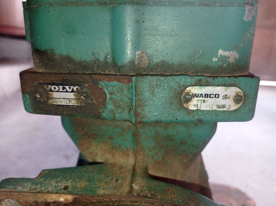Volvo kompressor