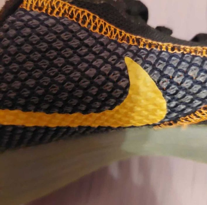 Adidas Nike Revolution unisex in conditii bune  38