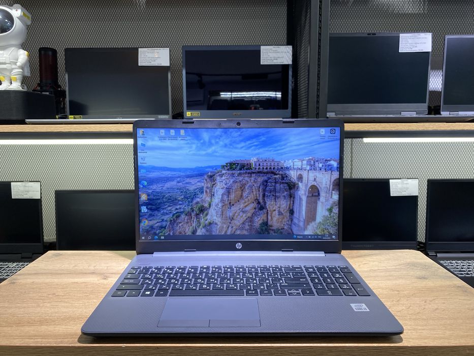 Ноутбук HP Laptop, Core i3-1005G1/4GB/SSD256GB, 8364/A10