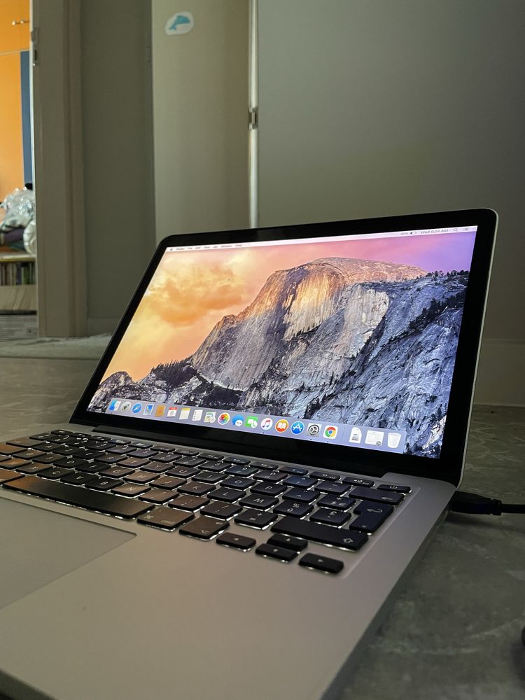 MacBook Pro 13 - 2015 (A1502) На части или за възстановяване