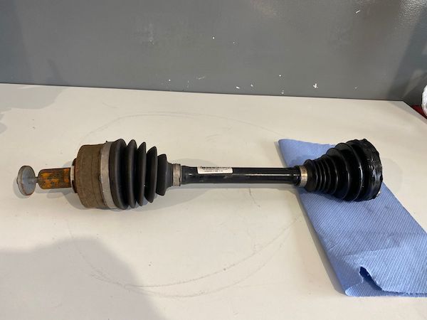 Planetara fata stanga automata 2x4 40.000km VOLVO XC60 2018+ 31325852 36010126 36003638