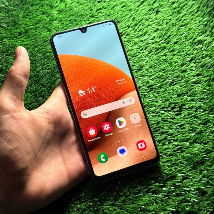 Samaung A32 sotiladi ekrani orginal