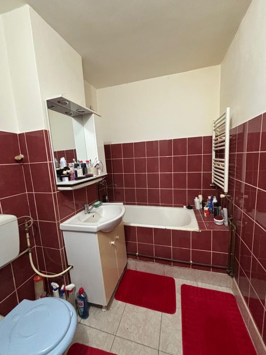 Vand apartament cu 2 camere
