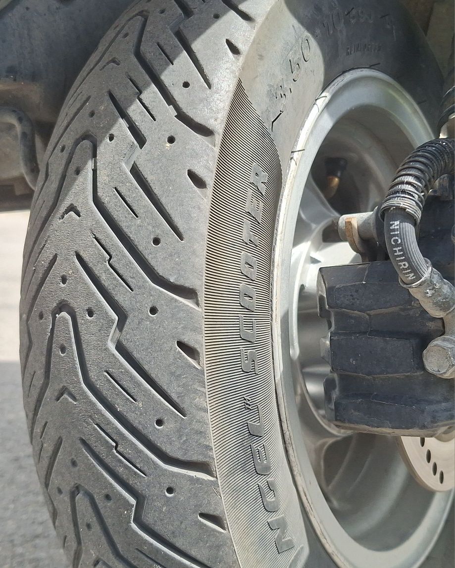 Kymco Dink 150 скутер