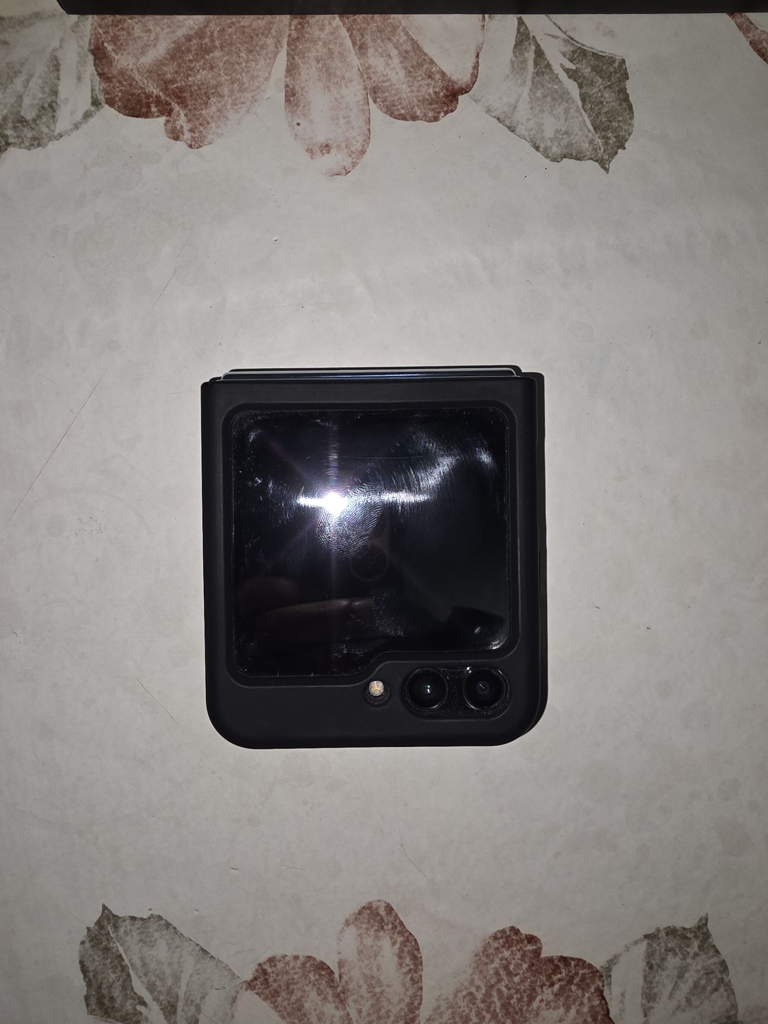 Samsung galaxy Z- flip 5