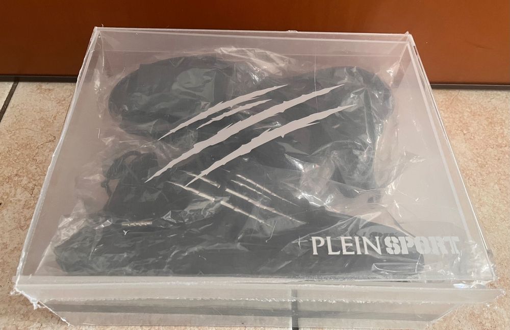 Plein sport маратонки номер 40 unisex