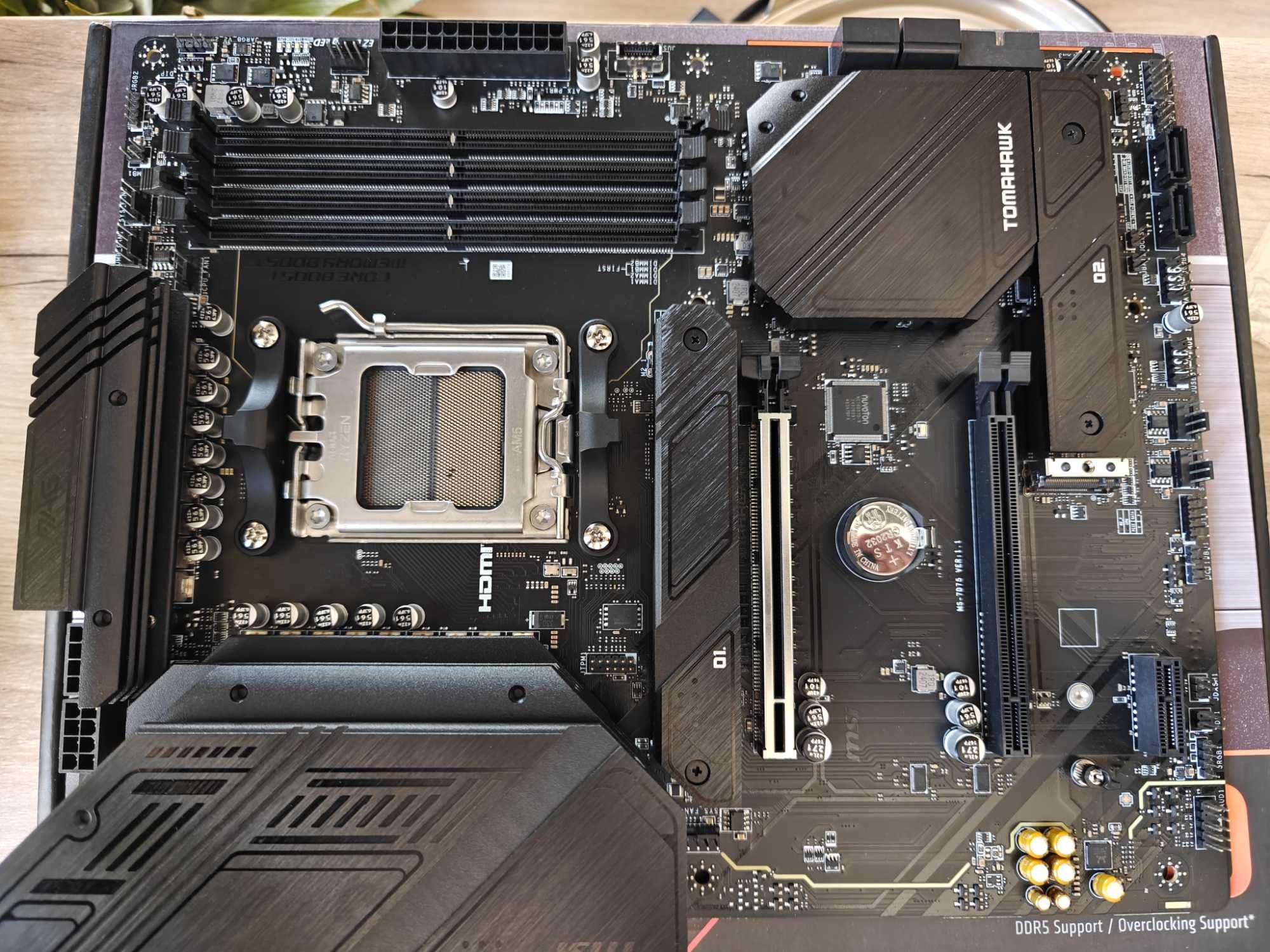 MSI MAG B650 Tomahawk Wifi