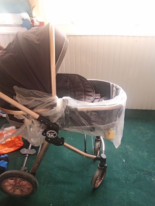 Трансформер каляска сотилади