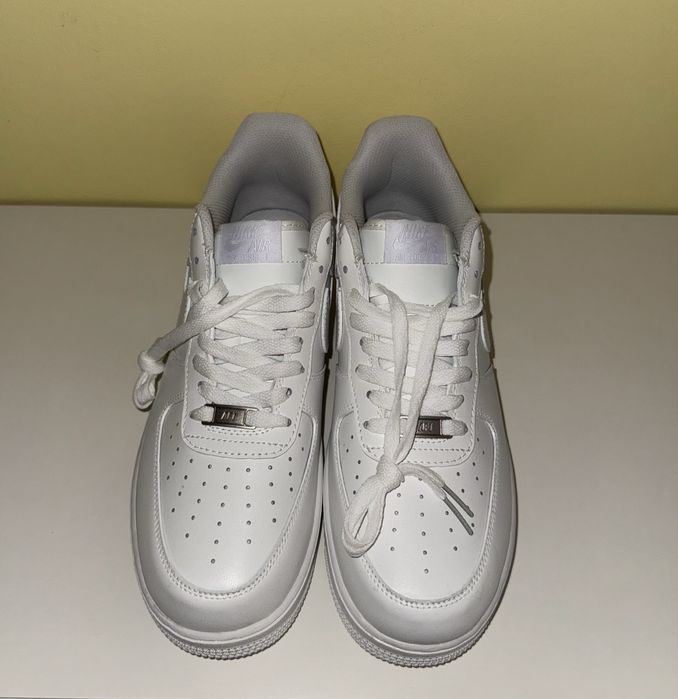 All White Air Force 1