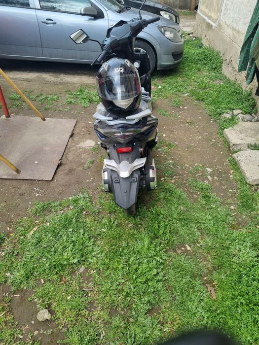 De vânzare scuter electric
