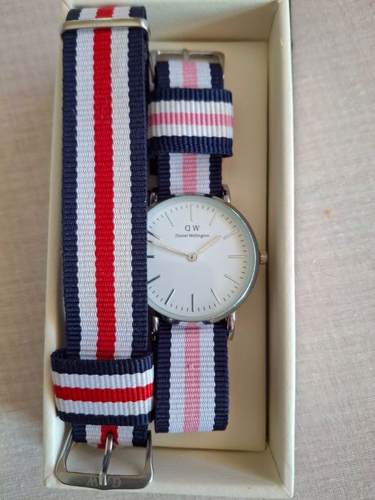Дамски часовник Daniel Wellington
