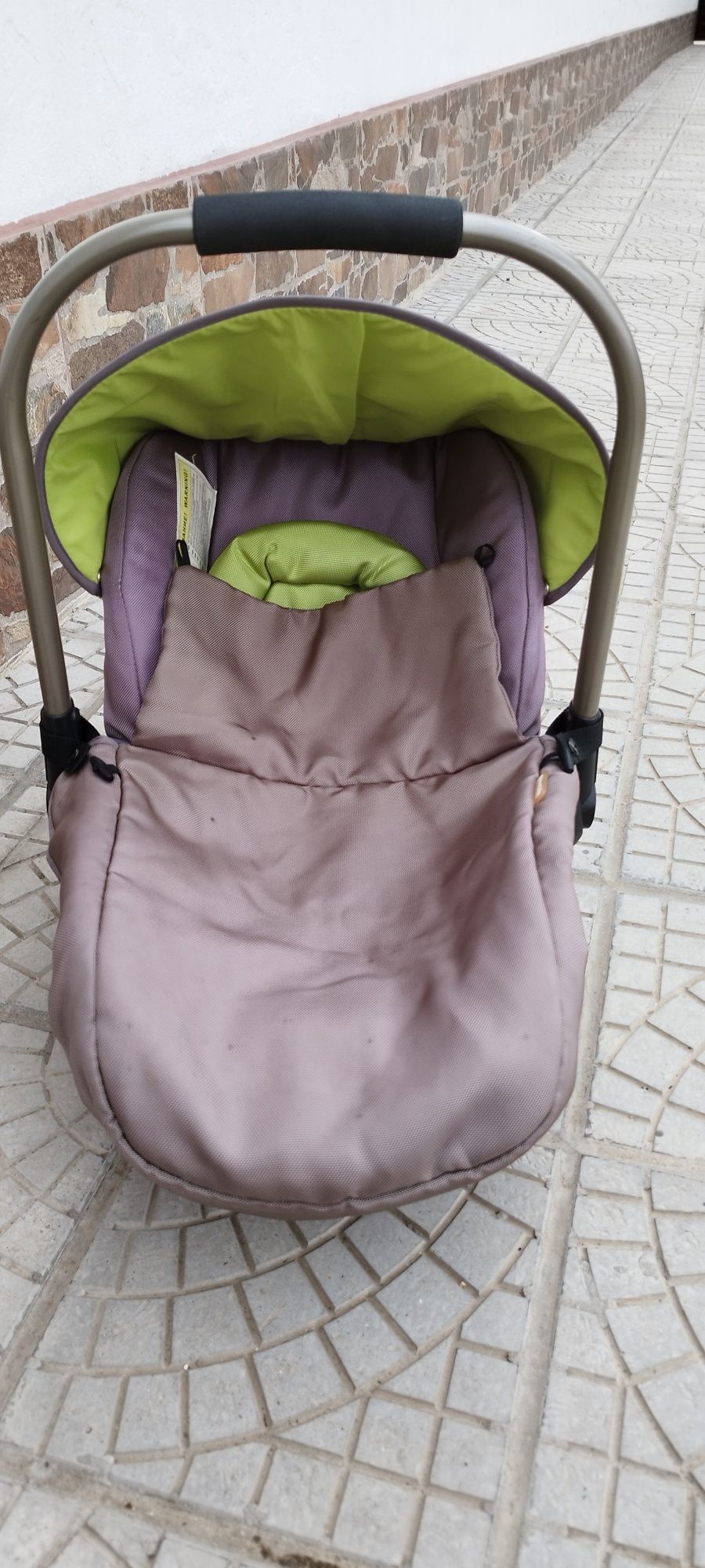 Количка и кошница за кола (0-13кг.) Chipolino Lumina