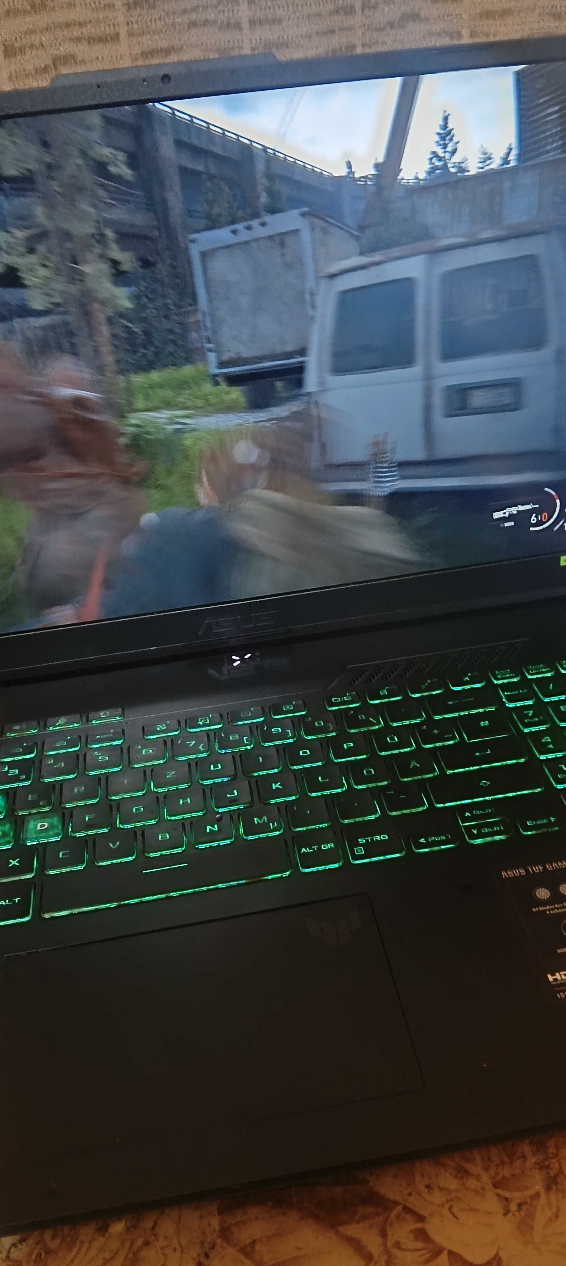 Геймърски лаптоп asus tuf a17 rtx 4050 maxq
