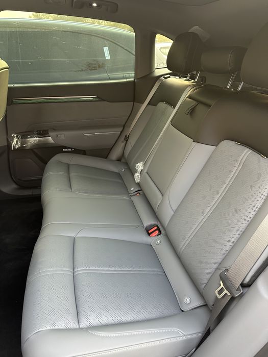 Zeekr 7x 2025yilgi yangi moshina