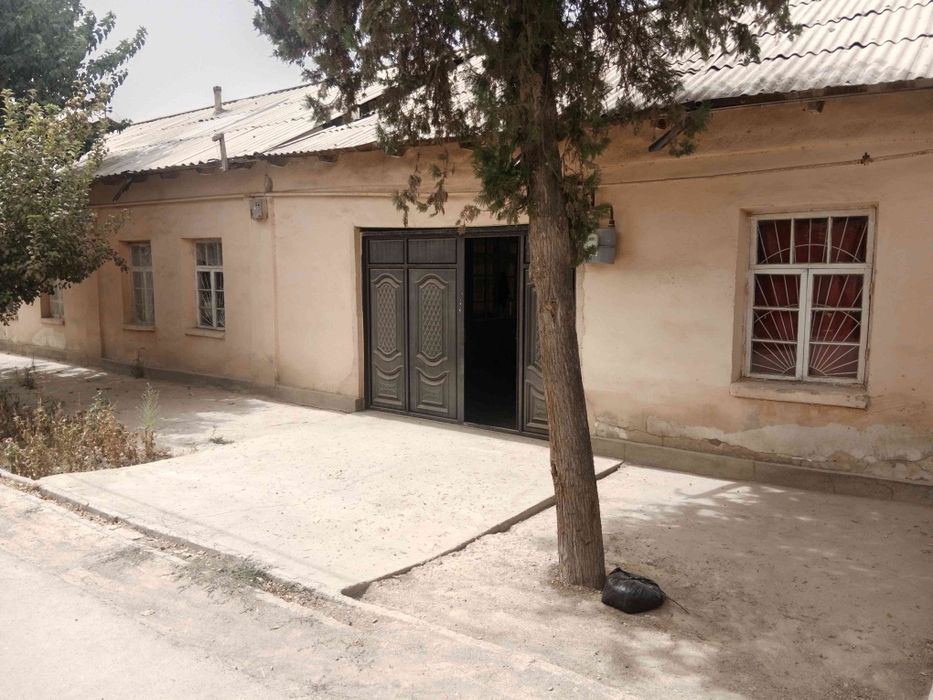 Hovli shahar markazidan Qarshi shahri Gulshan mahalla Gulzor ko'cha