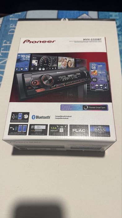 PIONEER  MVH-S320BT - Блутут радио плейър за 2 телефона с микрофон