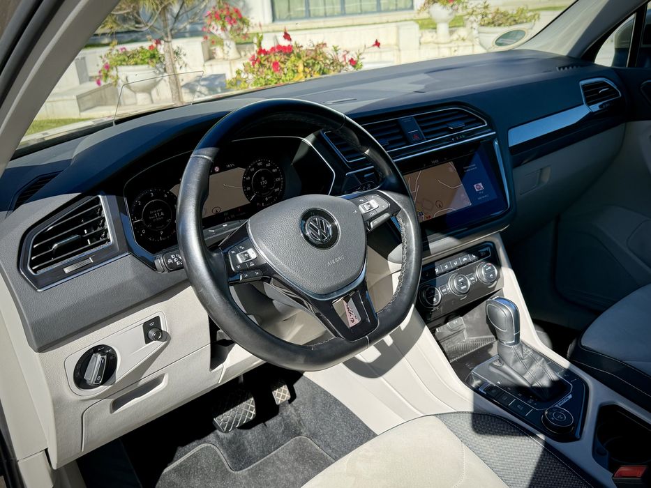Volkswagen Tiguan 2.0TDI 190CP 4x4 DSG Full! Garantie 12 Luni !