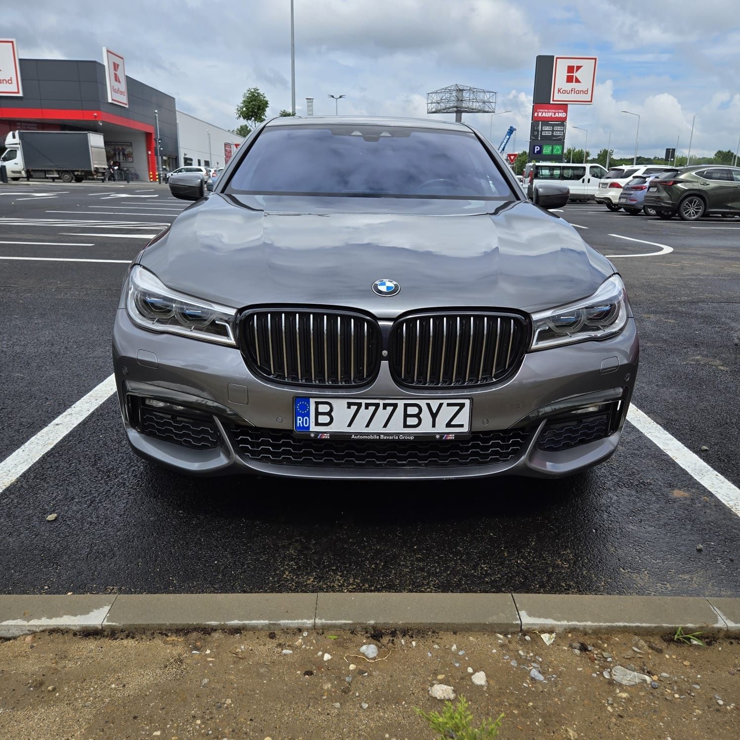 Bmw 730D X drive M pachet carbon core