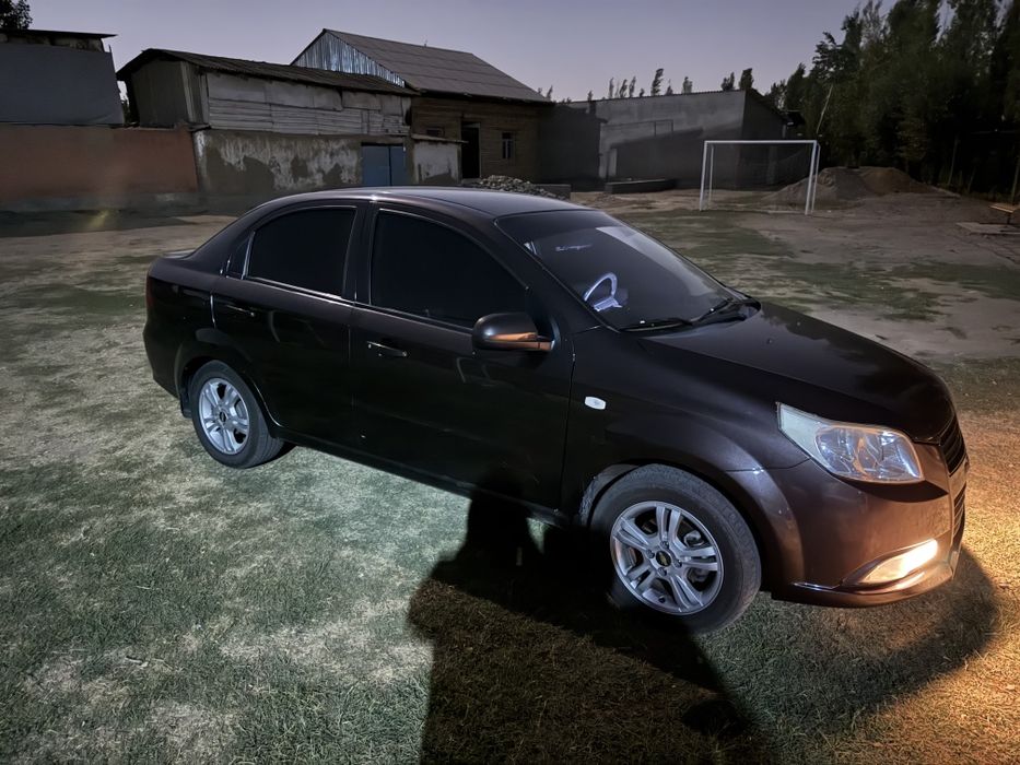 Продаётся nexia 3 A/T 2017 choco