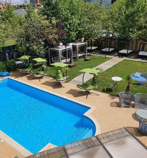 Vila Petrecere Evenimente Majorat Onomatice Cununii Piscina