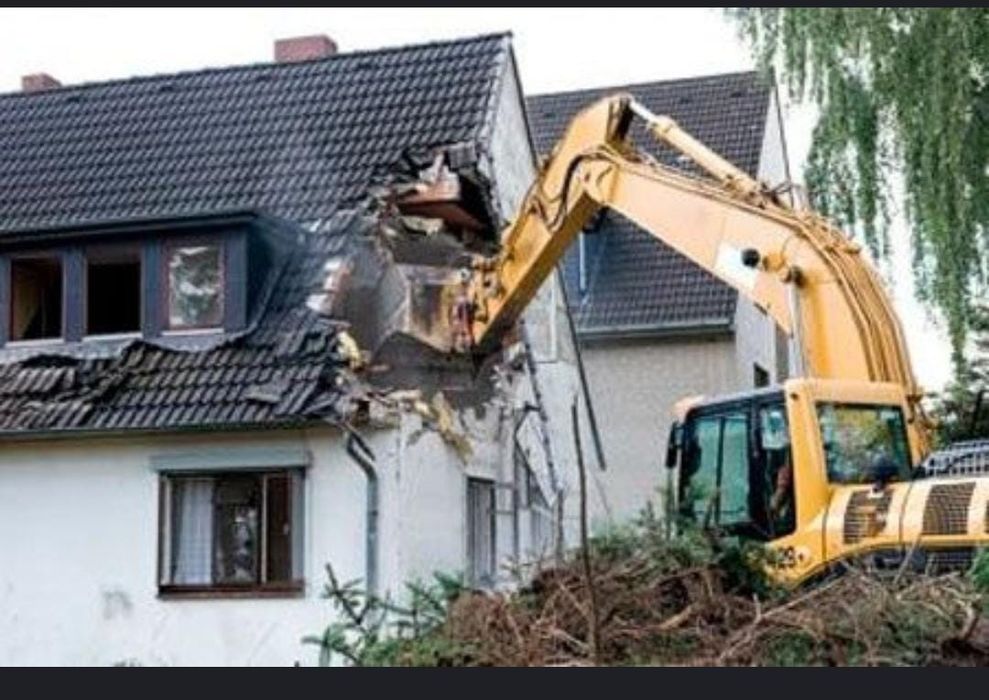 Демонтаж жасаймыз вывоз мусор заберём