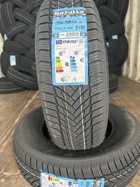 Нови Зимни Гуми Rotalla Setula W Race S130 205/70R15 96T НОВ DOT