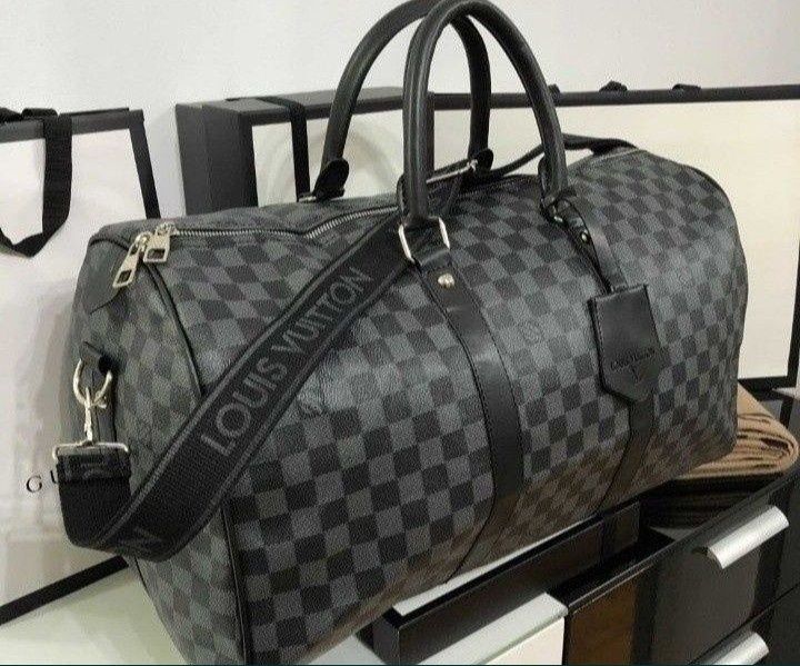 Genti vocal unisex Louis Vuitton, saculet, etichetă