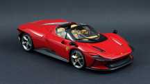 Macheta 1:18 Ferrari Daytona SP3 de la BBurago, editia Signature