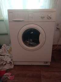 Продам стиральную машинку 38000