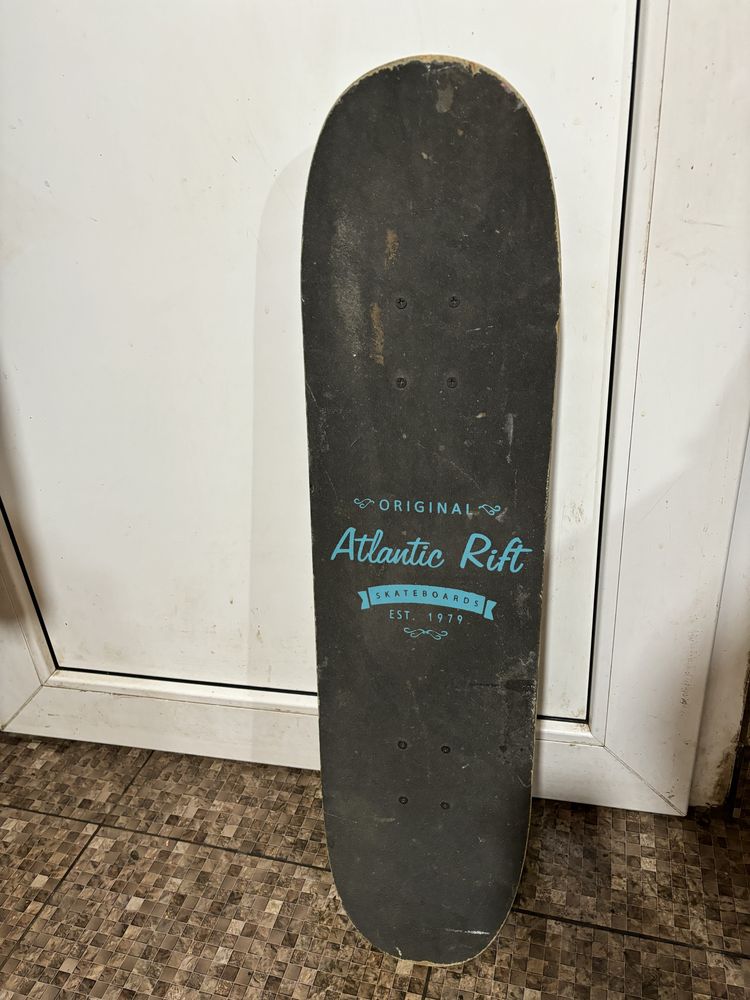 Skateboard atlantic rift