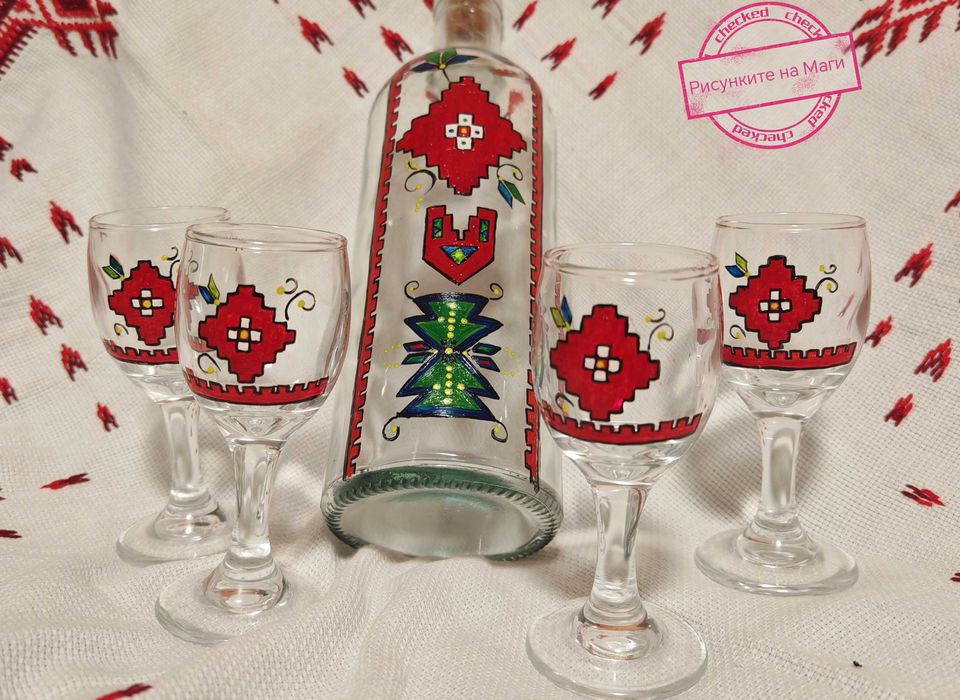 Ръчно рисувани чаши за вино с шевици.