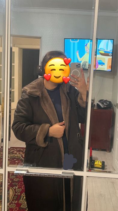 Продам зимнюю двухстороннюю куртку