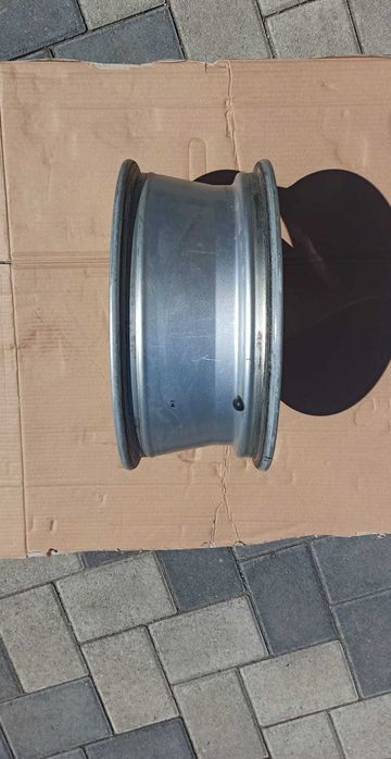 Jante aluminiu pentru  R16 pentru Audi