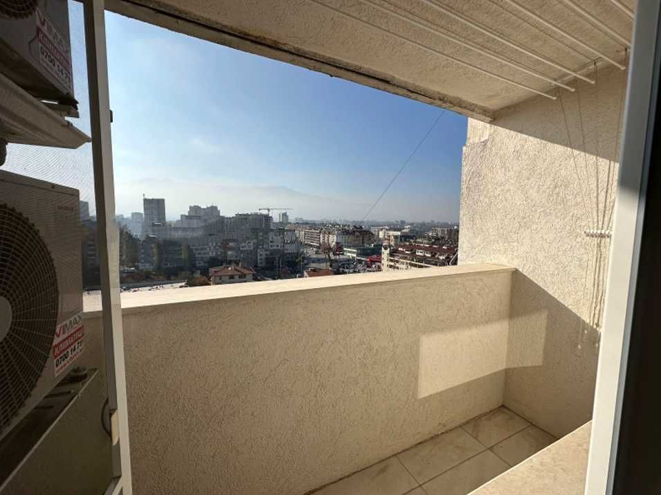 Дава се под наем Тристаен апартамент в София, Младост 1 - 68 кв.м за 816 € - Снимка #11
