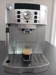 Espressor automat DELONGHI MAGNIFICA S -second hand (reconditionat)