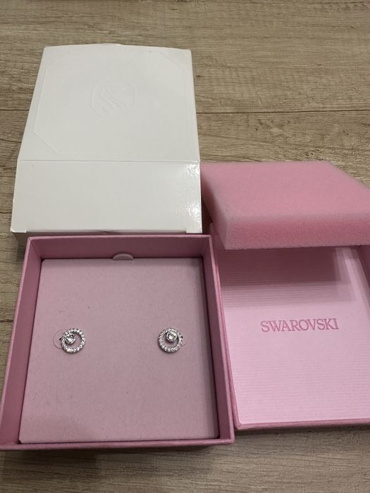 Обеци Swarovski