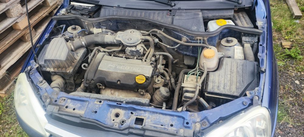 Opal Corsa C •1.2 Benzină •2003•ITP 2026•1000€ negociabil