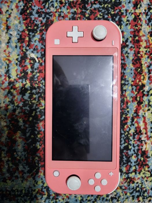 Nintendo Switch Lite roz – ecran impecabil, touchscreen functional