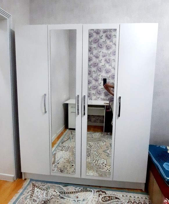 Шифонер сатылады в отличным состояние как новый