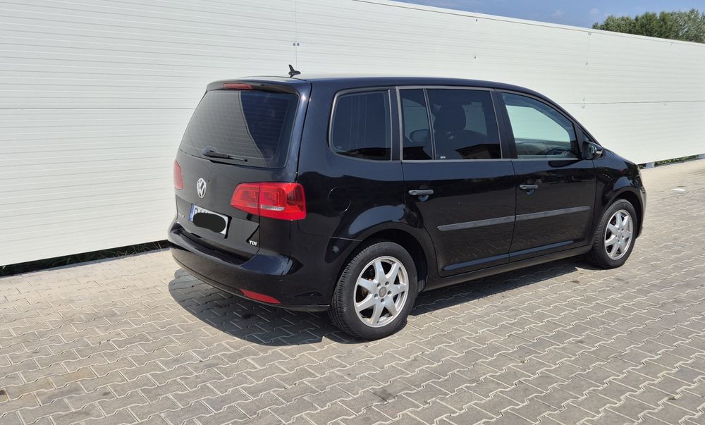 VW TOURAN 1,6 TDI - 7 locuri