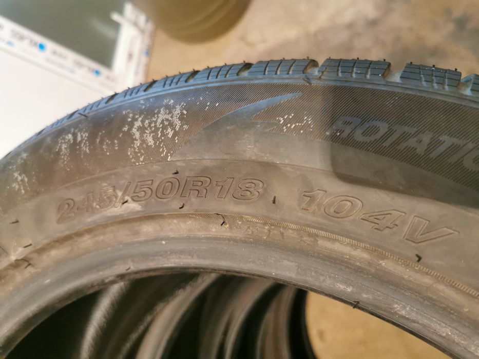 Anvelope de iarna  245/50R18 4 buc