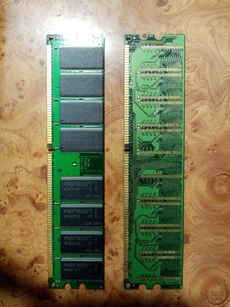 Оперативная память DDR-400 (256 и 512 Mb