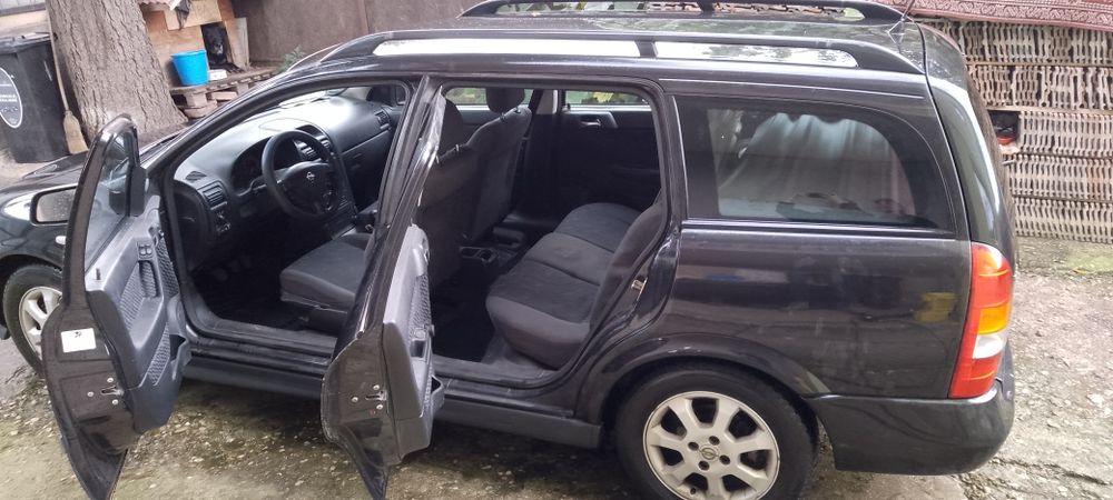 Opel Astra Caravan