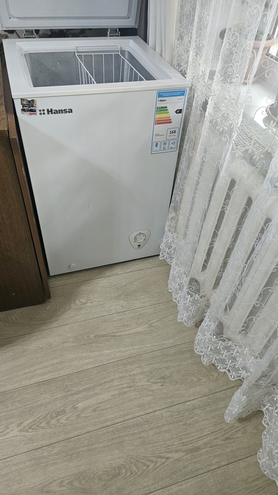 Продам морозильную камеру