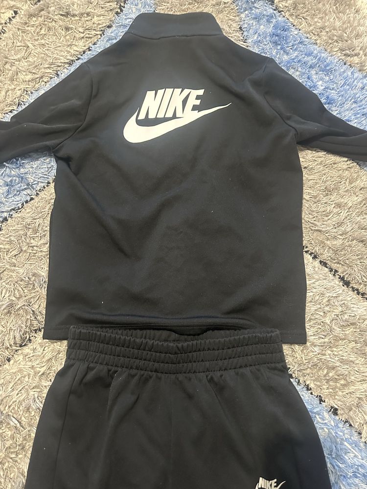 Оригинален екип NIKE