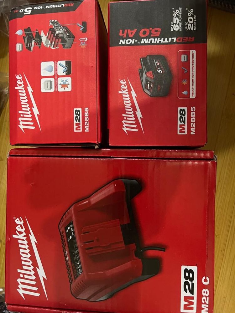 Milwaukee m28 rotopercutor  model CHPX