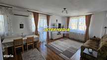 Apartament 3 camere Decomandat, Bloc Nou de vanzare Alba Iulia, Centru
