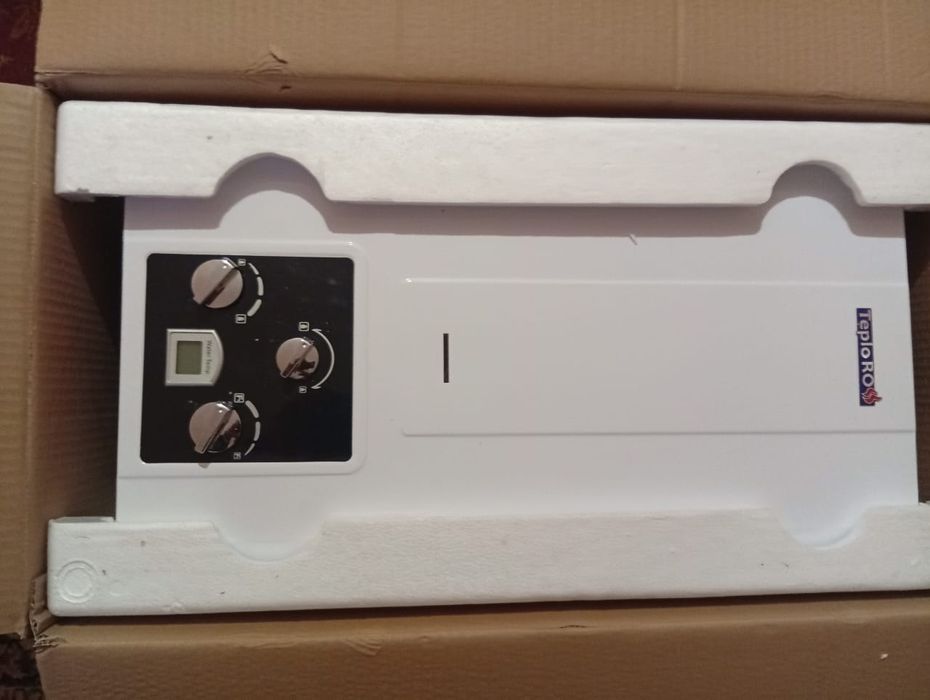 Продам проточная газовая колонка в упаковке новая все в комплекте