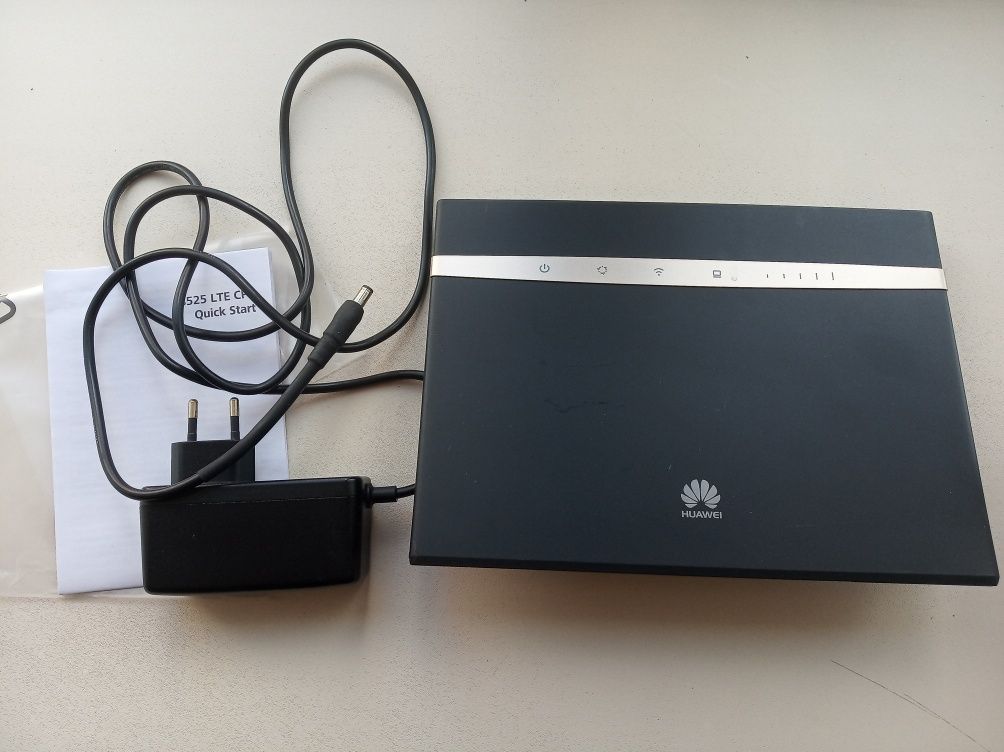 Роутер для мобильного интернета Huawei B525s-23a
