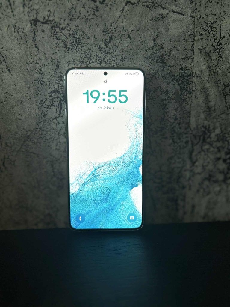 Samsung Galaxy S22 128GB Бял – Отлично състояние + Калъфи